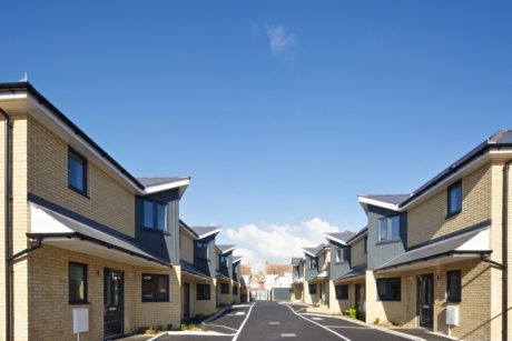 Main Longstone 001